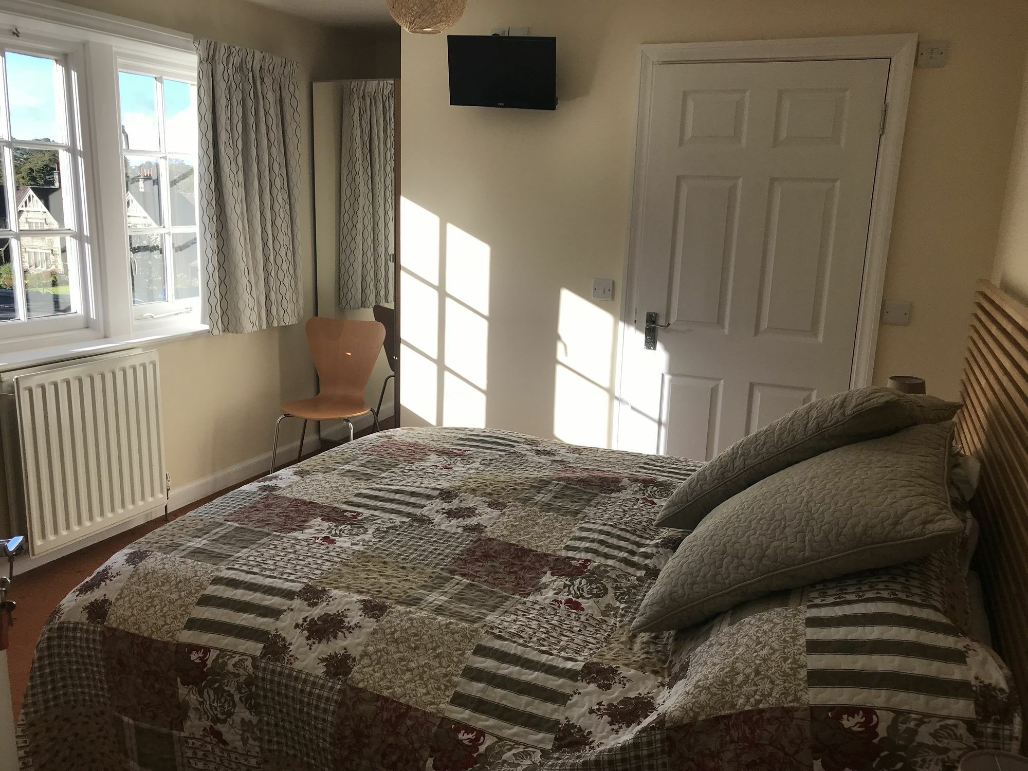 Ford Village Bed & Breakfast Экстерьер фото